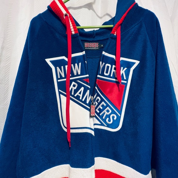NYR Mens Onesie - Picture 3 of 8
